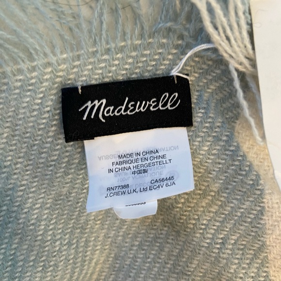 Cute Madewell decorative throw with blue yellow and brick colors and frayed ends - Picture 5 of 7